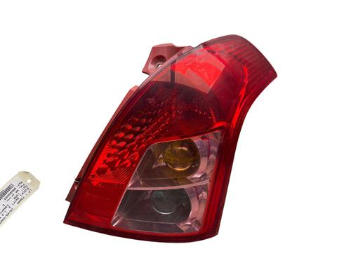 Feu arrière droit SUZUKI SWIFT III (MZ, EZ) 1.3 (RS413, ZC11S) (92 hp) 27683738