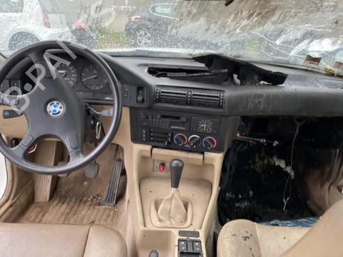 Switch BMW 5 (E34) 520 i 24V | BP25542845I30  - Image 28