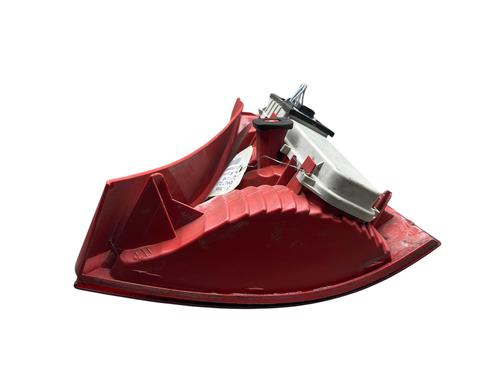 Used Right taillight Right taillight RENAULT CLIO II (BB_, CB_) 1.2 16V (BB05, BB0W, BB11, BB27, BB2T, BB2U, BB2V, CB05,... (75 hp) 31069081 31069081