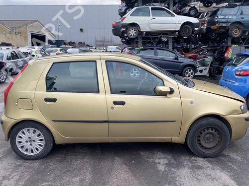 Interior roof light FIAT PUNTO (188_) 1.2 16V 80 (188.233, .235, .253, .255, .333, .353, .639,... | BP25545945I8 