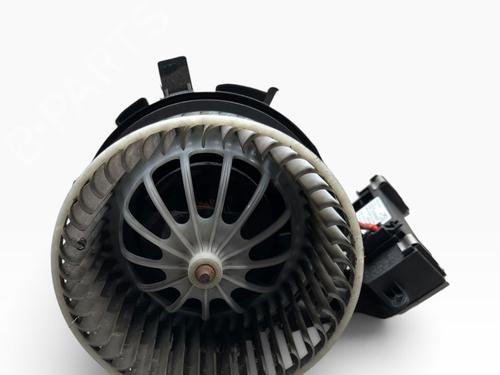 heater-blower-motor-audi-a4-b8-avant-8k5-2007-2008-2009-2010-2011-2012-2013-2014-2015-2016-2017-29863827 main image