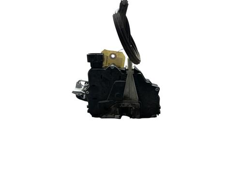 front-left-lock-opel-corsa-e-x15-2014-32774312 main image