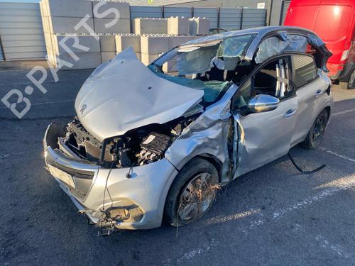 Used Parts PEUGEOT 208 I (CA_, CC_) 1.2 VTI 82 4948217