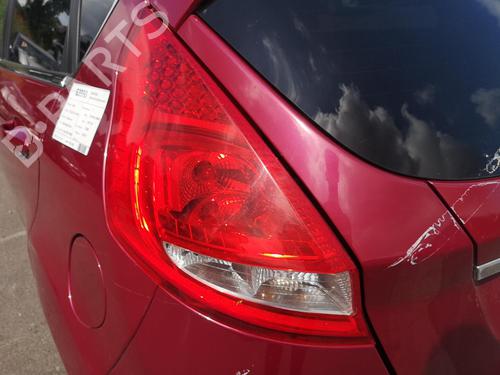 Høyre foran utvendig håndtak FORD FIESTA VI (CB1, CCN) 1.6 Ti | BP25561440C129 