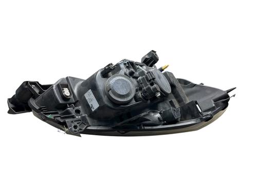 Left headlight RENAULT CLIO III (BR0/1, CR0/1) 1.6 16V (BR09, BR0T, CR09, CR0T) | BP26572827C28 