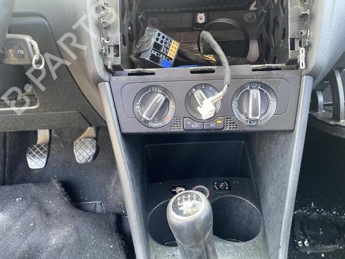 Radio VW POLO V (6R1, 6C1) 1.6 TDI | BP25552092E6 