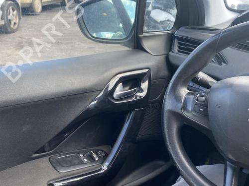 Left front window switch PEUGEOT 208 I (CA_, CC_) 1.4 HDi | BP25549549I27 - Image 20