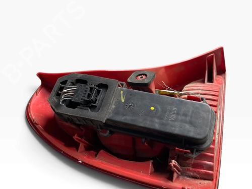 Used Right taillight Right taillight RENAULT CLIO II (BB_, CB_) 1.5 dCi (B/CB3M) (64 hp) 40205424 40205424