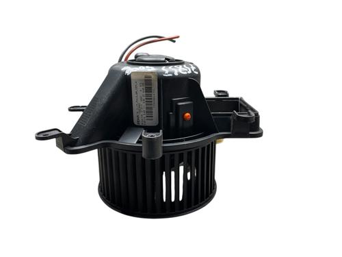 Used Heater blower motor Heater blower motor PEUGEOT 5008 (0U_, 0E_) 1.6 HDi (112 hp) 31659359 31659359