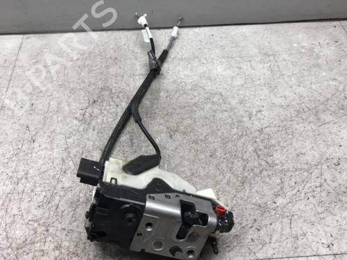 rear-right-lock-ds-ds-4-ds-4-crossback-nx_-2015-2016-2017-2018-25546935 main image