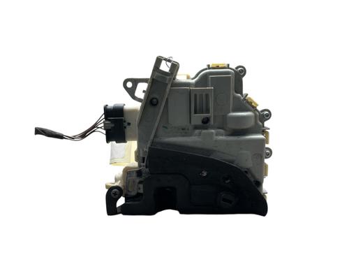 Rear right lock SEAT LEON (1P1) 1.6 TDI | BP25568070C99 
