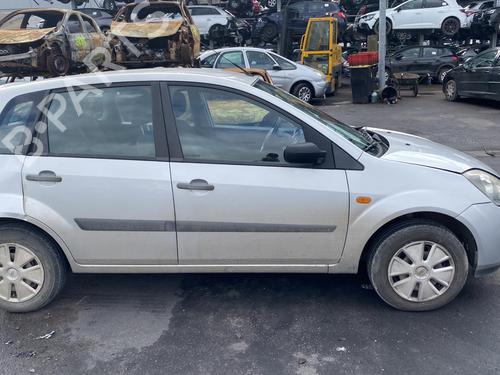 Right front door FORD FIESTA V (JH_, JD_) 1.25 16V | BP25575950C3 