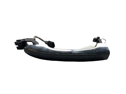 front-left-exterior-door-handle-renault-megane-iv-hatchback-b9amn_-2015-34574730 main image