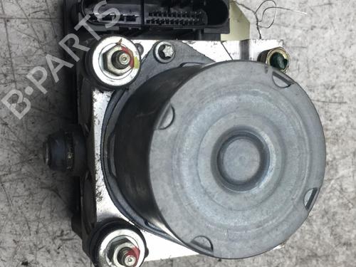 Used ABS pump RENAULT MODUS / GRAND MODUS (F/JP0_) 1.5 dCi (FP0D, JP0D) (82 hp) 25546871