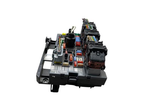 Used Fuse box Fuse box CITROËN C4 Grand Picasso I (UA_) 2.0 HDi 150 (150 hp) 31625198 31625198