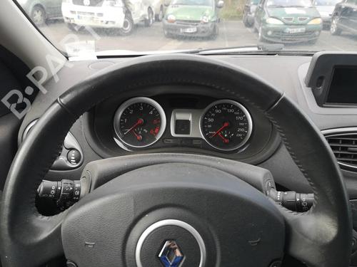 Right headlight RENAULT CLIO III (BR0/1, CR0/1) 1.5 dCi (C/BR0G, C/BR1G) | BP31333461C29 