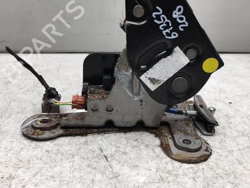 Hand brake PEUGEOT 208 I (CA_, CC_) 1.6 HDi / BlueHDi 75 | BP25555640I18