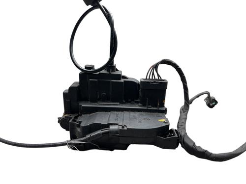 Fechadura frente direita RENAULT GRAND SCÉNIC III (JZ0/1_) 1.9 dCi (JZ0J, JZ0N, JZ1K, JZ1S) (131 hp) 25538285