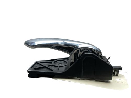 Used Front right interior door handle Front right interior door handle SUZUKI SWIFT V (AZ) 1.2 (A2L412, ZC83S) (90 hp) 25511921 25511921
