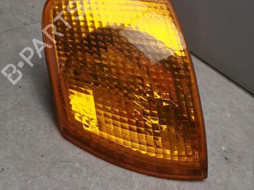 Blinklys fortil venstre VW PASSAT B3/B4 (3A2, 35I) 1.9 TDI (90 hp) 25554472