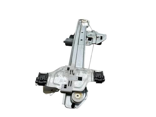 Used Front left window mechanism Front left window mechanism CITROËN C3 III (SX) 1.2 THP 110 (SXHNPS, SXHNZT, SXHNZ6) (110 hp) 33048259 33048259
