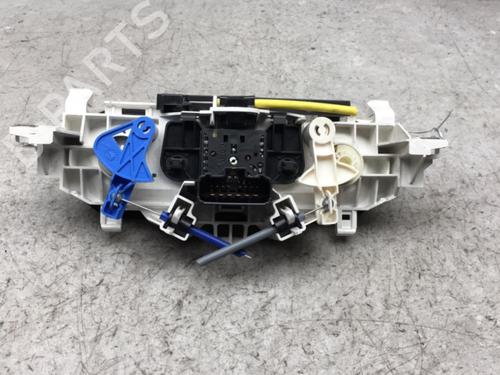 Climate control RENAULT TWINGO II (CN0_) 1.2 (CN0D) | BP25581417I5 