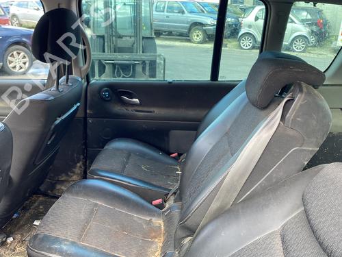 Blinklys foran høyre RENAULT ESPACE IV (JK0/1_) 2.2 dCi (JK0H) | BP25510086C33 