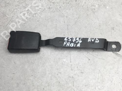 Used Seat buckle SKODA FABIA I Combi (6Y5) 1.9 TDI (100 hp) 25520920