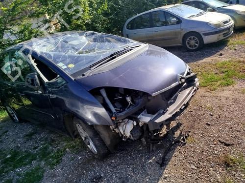 Fuse box CITROËN C4 Picasso I MPV (UD_) 1.6 HDi 110 | BP31355767E1