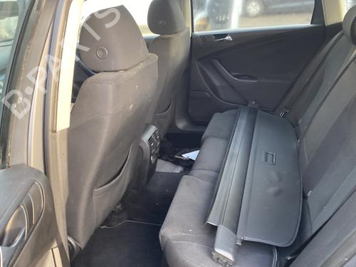 Right taillight VW PASSAT B6 Variant (3C5) 1.9 TDI | BP29069380C35  - Image 30