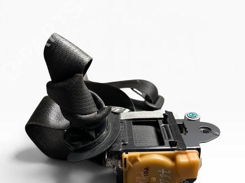 front-left-seatbelt-opel-mokka-mokka-x-j13-2012-2013-2014-2015-2016-2017-2018-2019-39950589 main image
