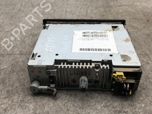 Radio RENAULT KANGOO / GRAND KANGOO II (KW0/1_) 1.5 dCi 90 (KW05, KW08, KW0G, KW11) (90 hp) 25573592