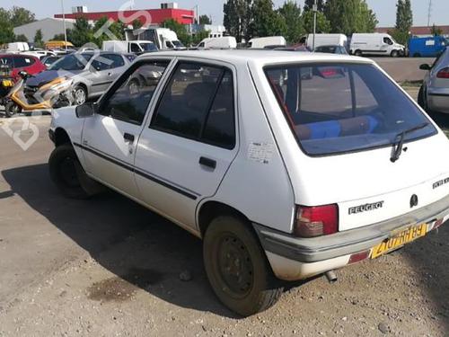 Left mirror PEUGEOT 205 II (20A/C) 1.1 | BP25577092C26