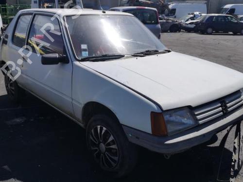 Left mirror PEUGEOT 205 I (741A/C) 1.1 | BP25583876C26 