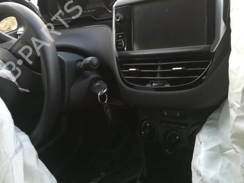 Washer pump PEUGEOT 208 I (CA_, CC_) 1.6 HDi / BlueHDi 75 | BP25516037E24 