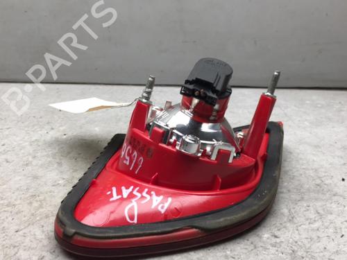 Right tailgate light VW PASSAT B6 (3C2) 1.9 TDI | BP25520875C80 