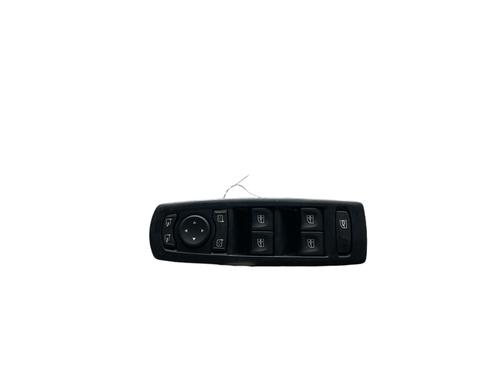 Used Left front window switch RENAULT MEGANE III Hatchback (BZ0/1_, B3_) 1.5 dCi (BZ09, BZ0D, BZ1W, BZ29, BZ14) (110 hp) 25574319