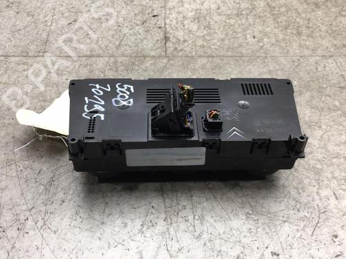 Used Climate control PEUGEOT 5008 (0U_, 0E_) 2.0 HDi 150 / BlueHDi 150 (150 hp) 25541924