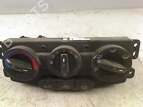 Used Climate control KIA RIO III (UB) 1.1 CRDi (75 hp) 25522870