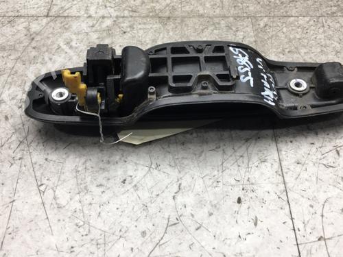 Klamka zewnętrzna drzwi przednich prawych SUZUKI GRAND VITARA I (FT, HT) 2.0 HDI 110 16V 4x4 (SQ420D, TD83V) | BP25514768C129 