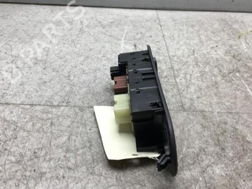 Left front window switch RENAULT CAPTUR I (J5_, H5_) 1.5 dCi 90 (J5N4, J5M5, J5MW, J5M6, J5AL, J5AJ) | BP25573023I27 