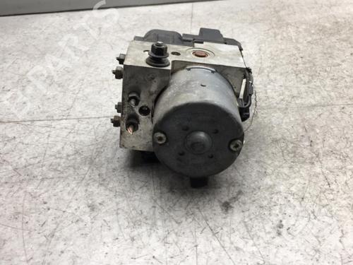 Used ABS pump KIA SORENTO I (JC) 2.5 CRDi 4WD (140 hp) 25542289