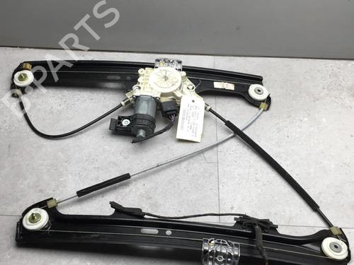 Rudehejsemekanisme ventre foran BMW 5 (E60) 530 d | BP25519605C22 