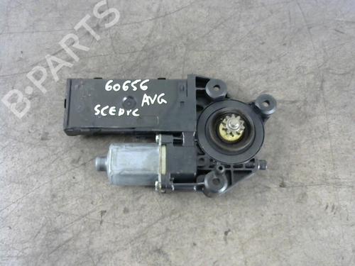 Rudehejsemotor forskærm venstre RENAULT SCÉNIC III (JZ0/1_) 1.5 dCi (110 hp) 25536962