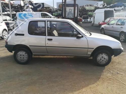 Left mirror PEUGEOT 205 II (20A/C) 1.1 | BP25577716C26 