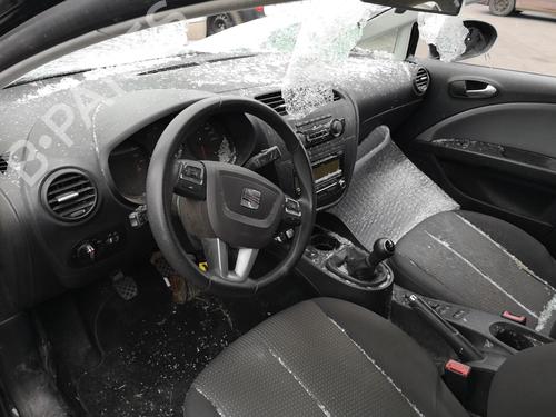 Right tailgate light SEAT LEON (1P1) 1.6 TDI | BP25525112C80  - Image 21