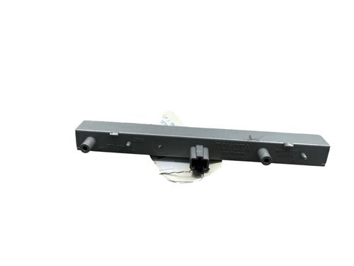 third-brake-light-toyota-verso-_r2_-2009-2010-2011-2012-2013-2014-2015-2016-2017-2018-34142801 main image