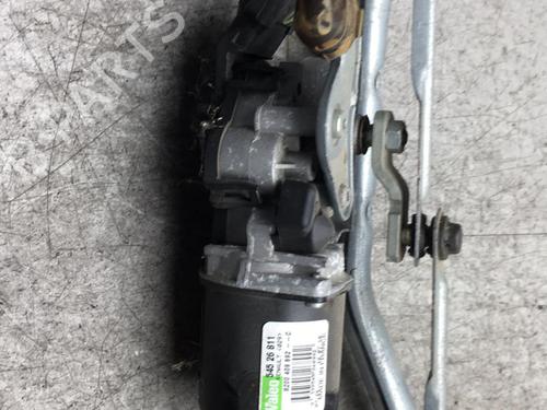 Used Front wiper motor RENAULT KANGOO / GRAND KANGOO II (KW0/1_) 1.5 dCi 90 (KW05, KW08, KW0G, KW11) (90 hp) 25566407