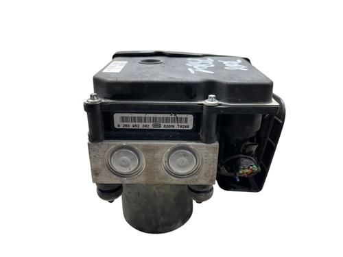 Used ABS pump ABS pump 32260394 32260394
