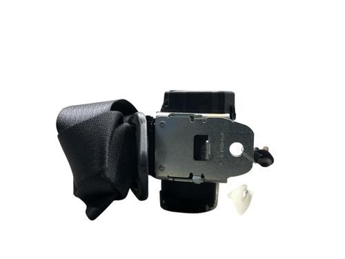 rear-right-seatbelt-fiat-freemont-345_-2011-25550426 main image